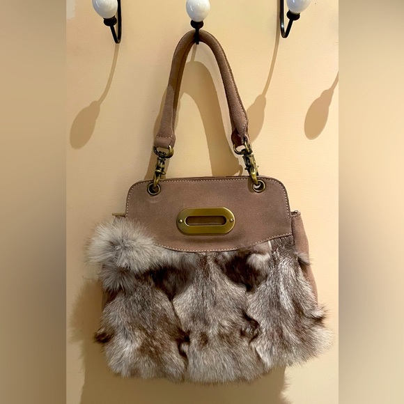 Handbags - As New Vintage Retro Style Fur Handbag